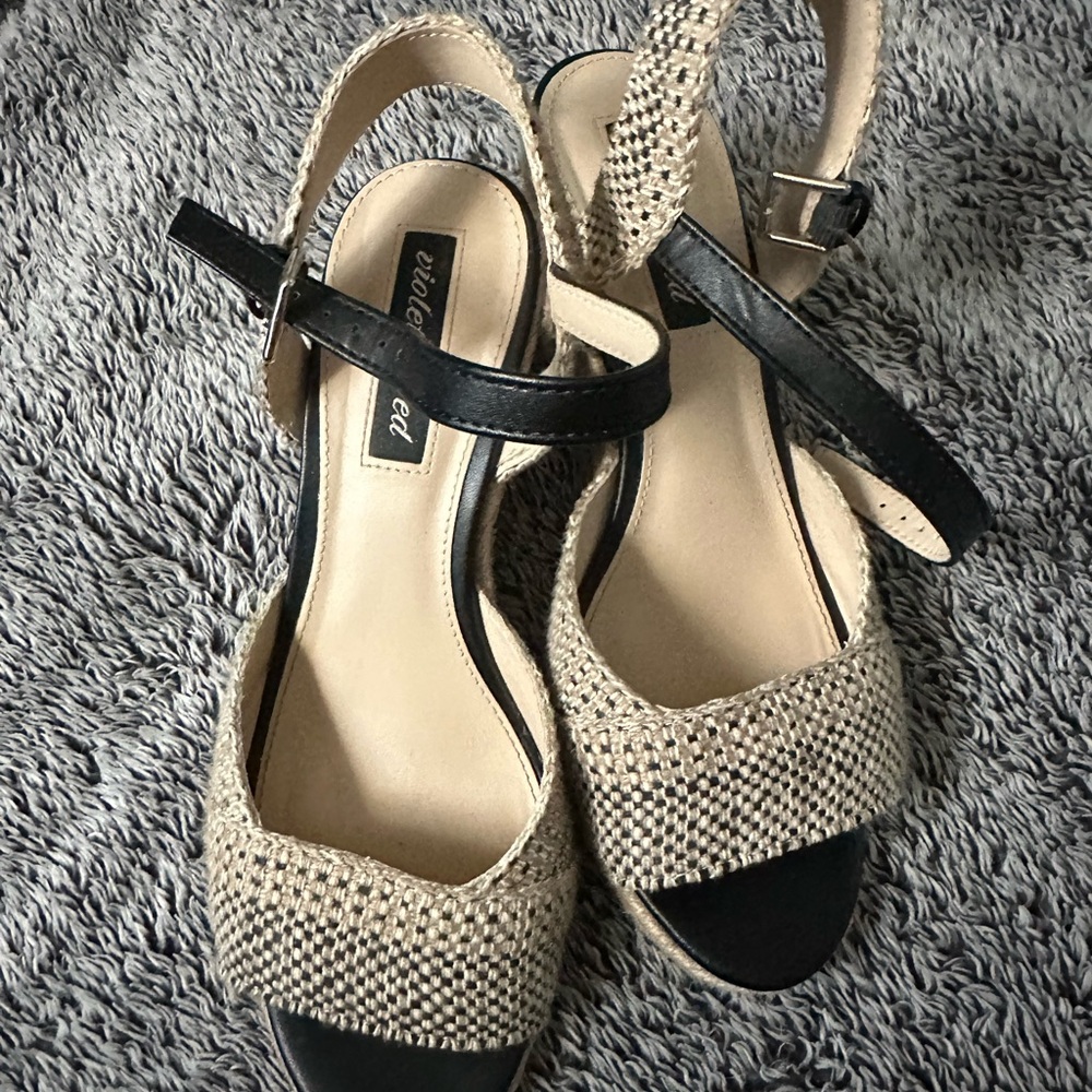 Violet & Red Black and Cream Wedge Sandals with Ankle Strap - MICAH 8W